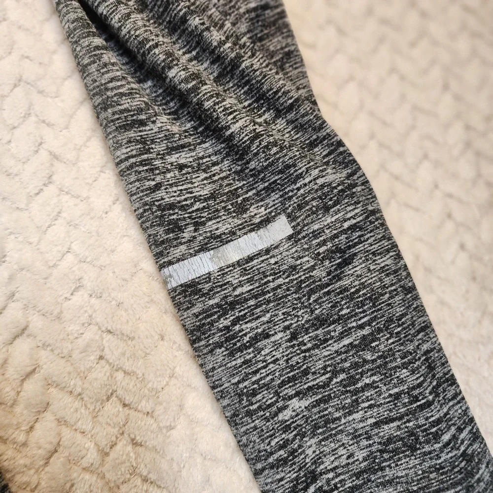 Nike Dri Fit Mens Gray Heathered Long Sleeve Quarter Zip‎ Running Athletic Shirt